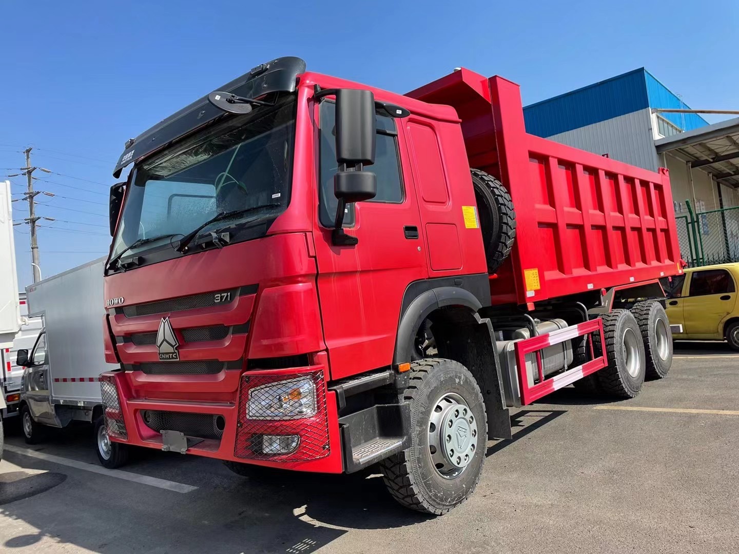 Heavy Duty 6 Tyre Tipper Truck Dump Truck