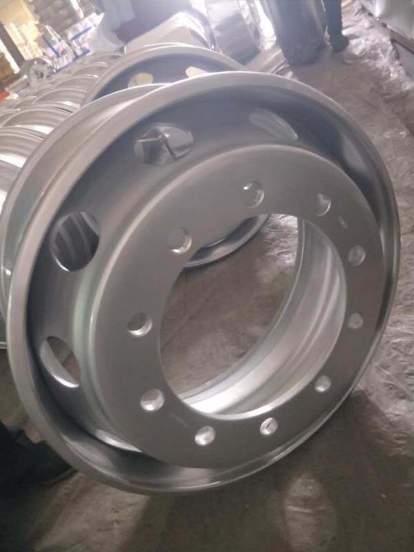 Tubeless Steel Wheel 8.25*22.5