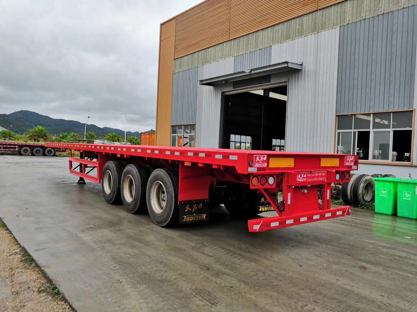 40FT 20FT Container Skeleton Chassis Transport Semi Truck Trailer